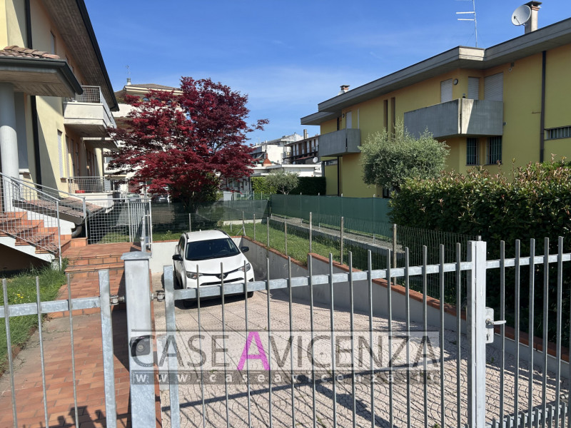 GRISIGNANO DI ZOCCO - C.E.E - PROPONIAMO IN ESCLUSIVA - Se stai cercando una casa che combini spa...