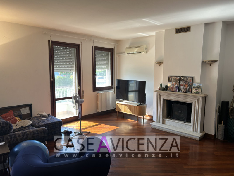 GRISIGNANO DI ZOCCO - C.E.E - PROPONIAMO IN ESCLUSIVA - Se stai cercando una casa che combini spa...