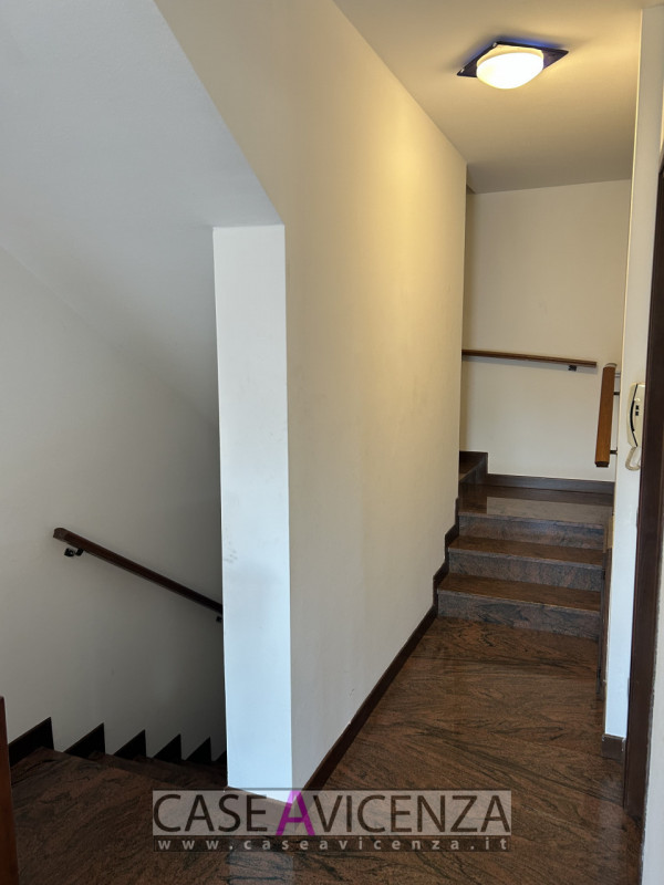 GRISIGNANO DI ZOCCO - C.E.E - PROPONIAMO IN ESCLUSIVA - Se stai cercando una casa che combini spa...