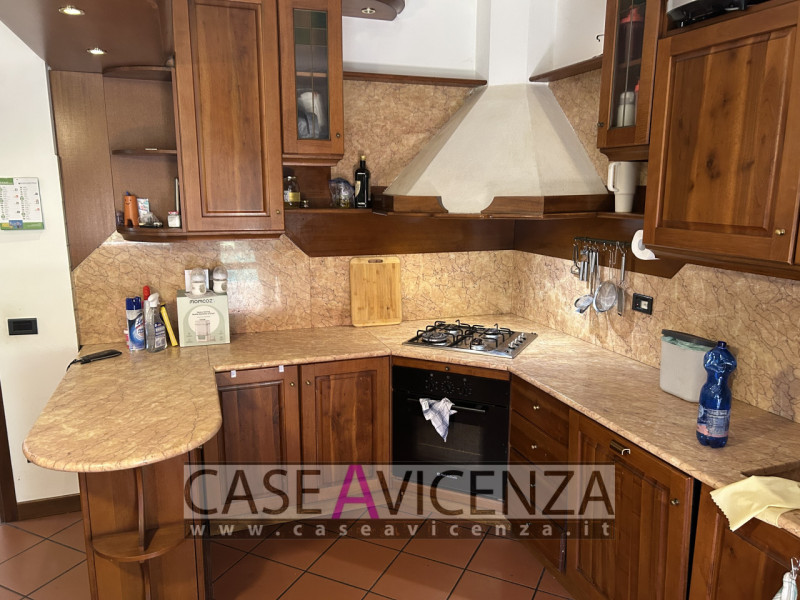 GRISIGNANO DI ZOCCO - C.E.E - PROPONIAMO IN ESCLUSIVA - Se stai cercando una casa che combini spa...