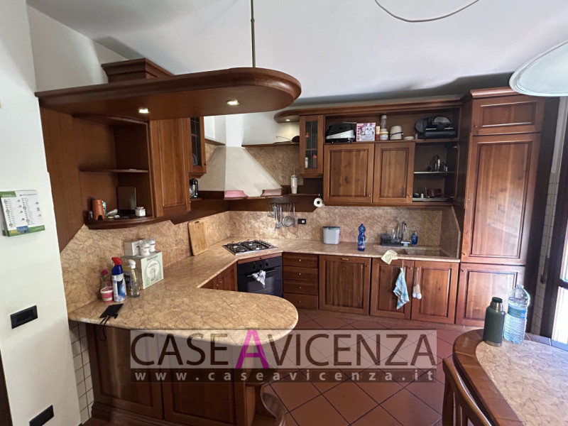 GRISIGNANO DI ZOCCO - C.E.E - PROPONIAMO IN ESCLUSIVA - Se stai cercando una casa che combini spa...