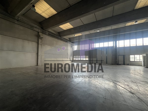 LONIGO: Rif. 1562_c_ANTONIO – Per informazioni: 338.4892021
EUROMEDIA propone in locazione un int...