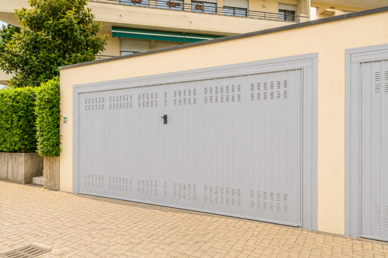 Prestigioso attico duplex dagli spazi introvabili, una residenza esclusiva dove luce, privacy e g...