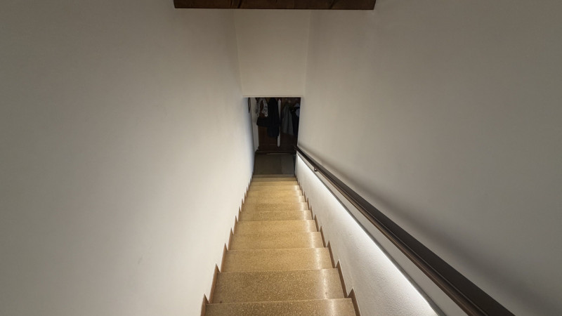 In una zona tranquilla e ben servita di Cadoneghe, proponiamo in vendita una splendida villetta a...