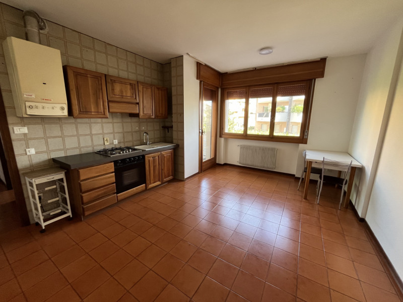 ARACELI

Inserito in un quartiere residenziale, zona ben abitata e molto tranquilla. L’appartamen...