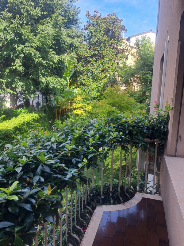 piazza duomo in un splendido residence ricco di verde ,vendesi appartamento sito al primo piano c...