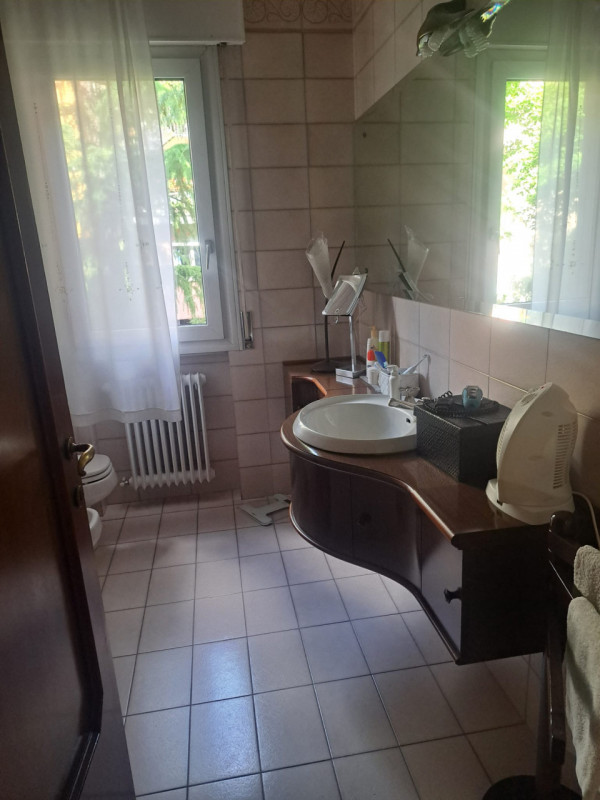 piazza duomo in un splendido residence ricco di verde ,vendesi appartamento sito al primo piano c...