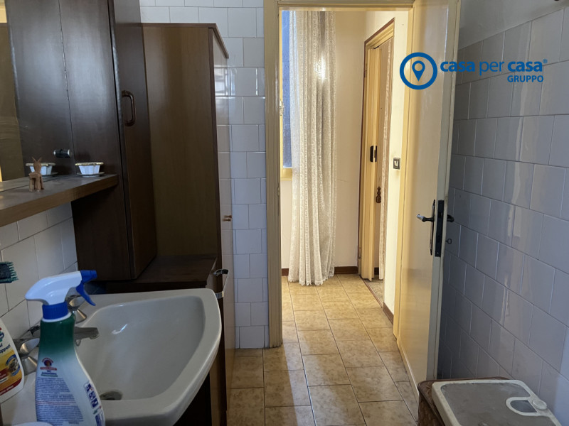 APPROVATO GRUPPO CASA PER CASA: VALUTATO, CONTROLLATO, GESTITO IN ESCLUSIVA

ZONA
- L'abitazione ...