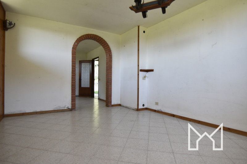 CAMPESE- Inserita in zona tranquilla e panoramica, comoda alle scuole e ai servizi principali del...