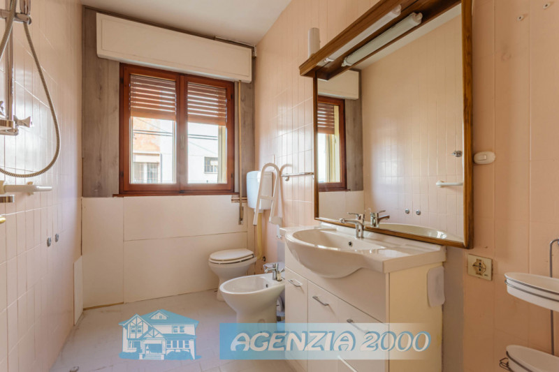 IN CENTRO A CONSELVE COSA VUOI DI PIU' !!! SPAZIOSA CASA SINGOLA CON AMPIO GIARDINO PRIVATO, SITU...