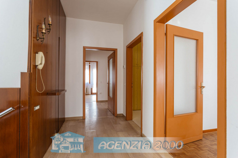 IN CENTRO A CONSELVE COSA VUOI DI PIU' !!! SPAZIOSA CASA SINGOLA CON AMPIO GIARDINO PRIVATO, SITU...