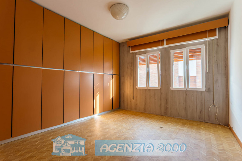 IN CENTRO A CONSELVE COSA VUOI DI PIU' !!! SPAZIOSA CASA SINGOLA CON AMPIO GIARDINO PRIVATO, SITU...