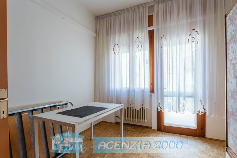 IN CENTRO A CONSELVE COSA VUOI DI PIU' !!! SPAZIOSA CASA SINGOLA CON AMPIO GIARDINO PRIVATO, SITU...