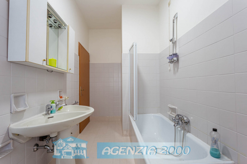 IN CENTRO A CONSELVE COSA VUOI DI PIU' !!! SPAZIOSA CASA SINGOLA CON AMPIO GIARDINO PRIVATO, SITU...