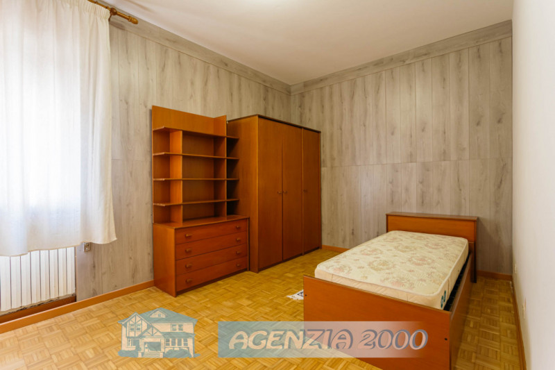 IN CENTRO A CONSELVE COSA VUOI DI PIU' !!! SPAZIOSA CASA SINGOLA CON AMPIO GIARDINO PRIVATO, SITU...
