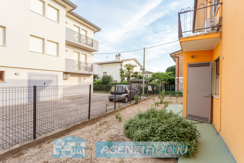 IN CENTRO A CONSELVE COSA VUOI DI PIU' !!! SPAZIOSA CASA SINGOLA CON AMPIO GIARDINO PRIVATO, SITU...