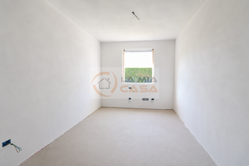 SAONARA: appartamento al piano terra con ingresso indipendente in un moderno complesso residenzia...