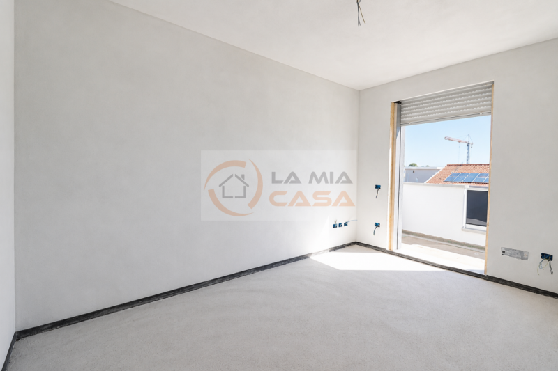 SAONARA: attico al piano secondo in un moderno complesso residenziale in costruzione composto da ...