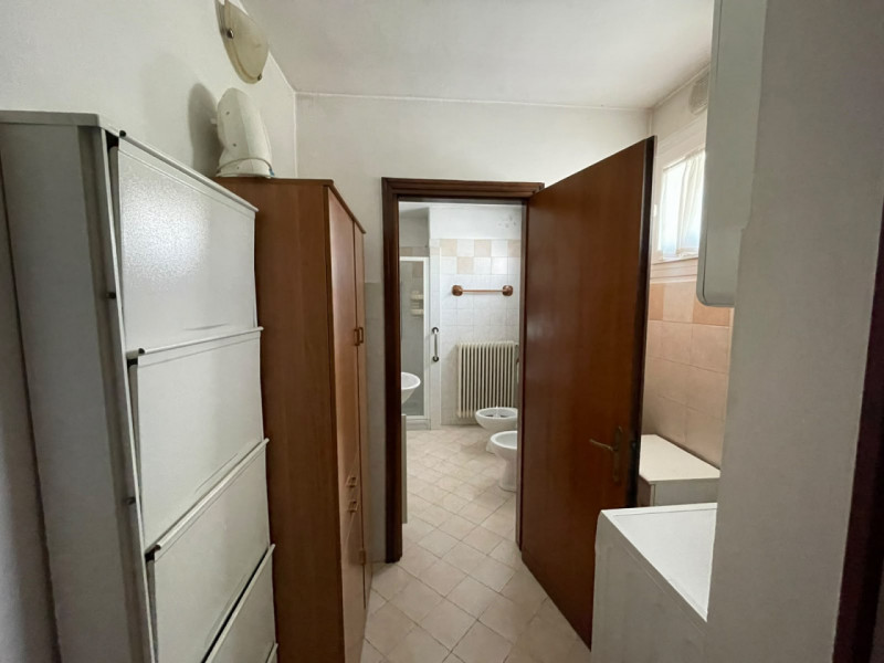 PIEVE DI CURTAROLO- In zona tranquilla e verdeggiante, soluzione indipendente con ingresso privat...