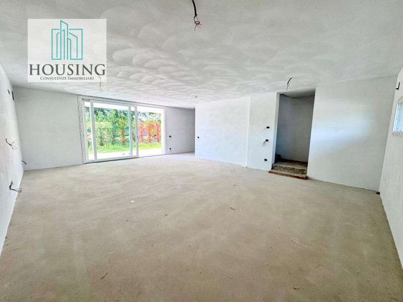 Comune di Abano Terme, quartiere San Lorenzo, proponiamo casa singola di 162 mq calpestabili, svi...