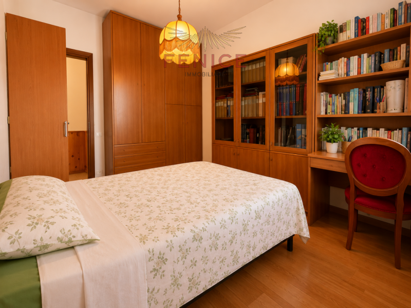 Noi di Fenice Immobiliare proponiamo una splendida schiera di testa indipendente con scoperto pri...