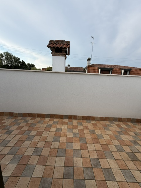Noventa Padovana: Vendesi Villa di circa 400 mq in classe A1 con depandance entrambe ristrutturat...