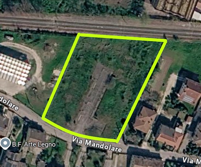 Proponiamo in vendita a Ospedaletto Euganeo, un terreno edificabile residenziale di circa 5145 mq...