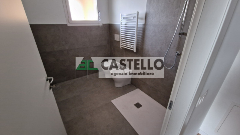Santa Maria di Sala – Caltana
Proponiamo 2 interessanti soluzioni abitative, ideali anche come in...