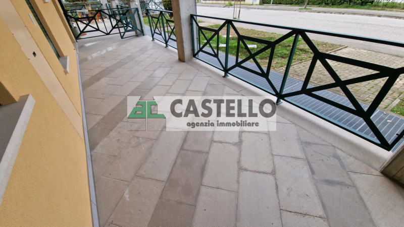 Santa Maria di Sala – Caltana
Proponiamo 2 interessanti soluzioni abitative, ideali anche come in...