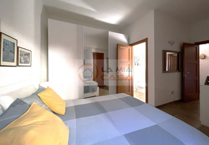 Ti presentiamo un’opportunità unica per acquistare un immobile indipendente, ristrutturato con cu...