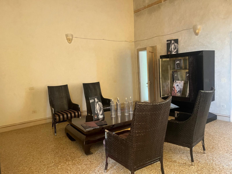 UBICAZIONE E CONTESTO
Nel comune di Camisano Vicentino, in una posizione tranquilla e riservata, ...