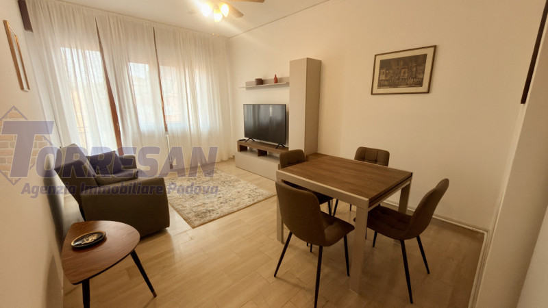 ARCELLA SAN CARLO APPARTAMENTO CON 3 POSTI LETTO PER STUDENTI, RISTRUTTURATO CON MOBILI NUOVI.

D...
