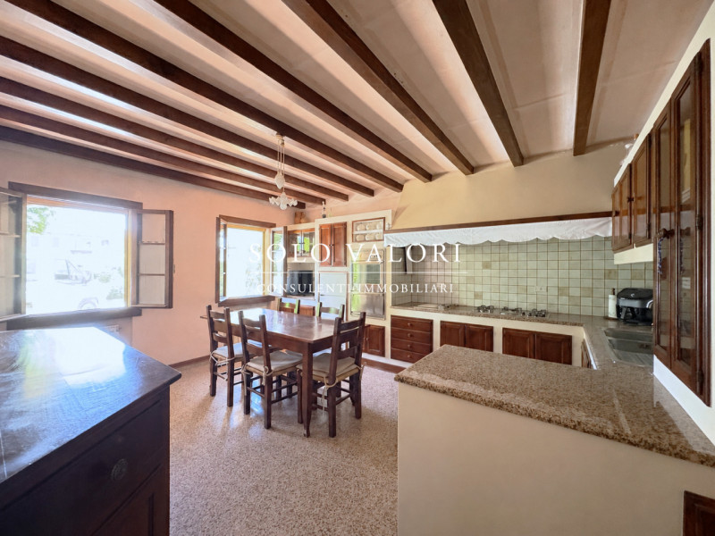 Rif. B495 – Porzione di bifamiliare a Resana, frazione Per informazioni: Marco – 340 2242606

Pro...