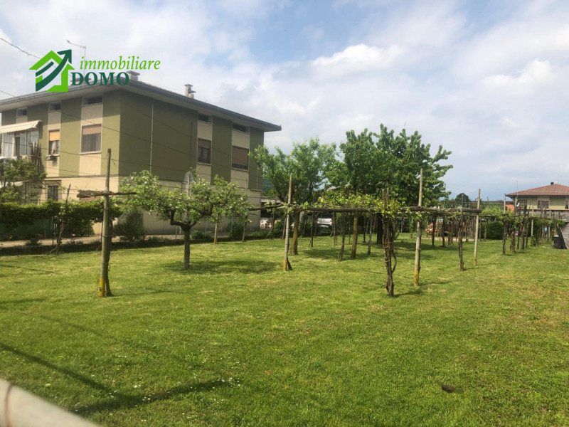 San Tomio di Malo; Terreno edificabile residenziale €65.000
info 0445824740 

Proponiamo in vendi...