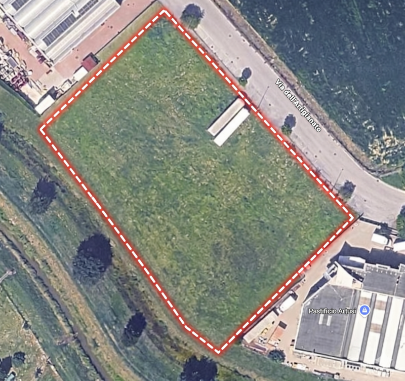 Opportunità per imprese e investitori.
Proponiamo in vendita lotto edificabile di 2.283 mq situat...