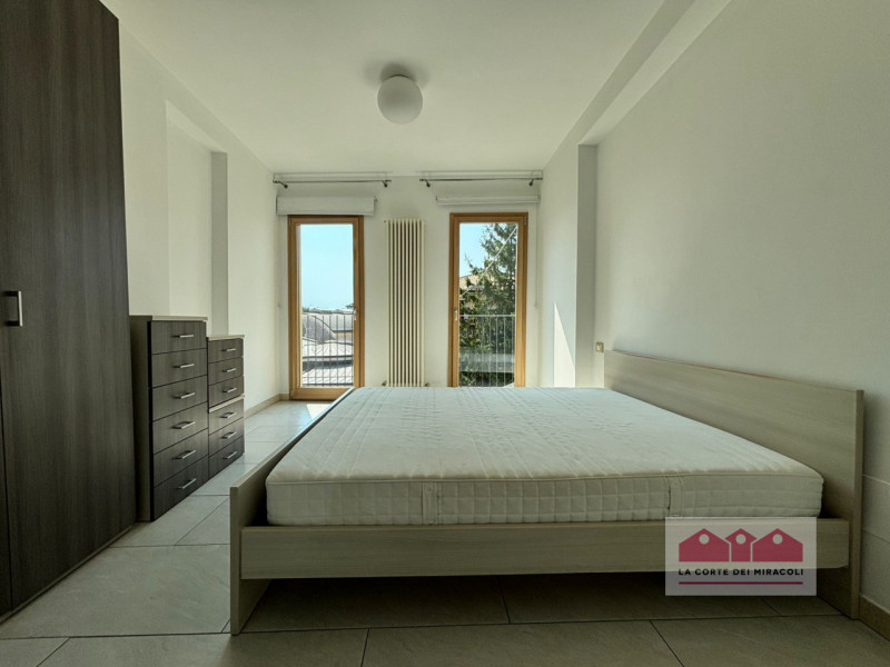 VICENZA: AFFASCINANTE APPARTAMENTO IN ZONA VIALE TRIESTE - RICHIESTA EURO 850 RIF. 2276

Proponia...