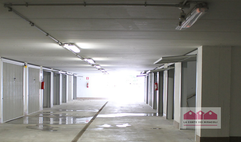 VICENZA: GARAGE IN VENDITA – ZONA VIALE MILANO – RIF. VGAR12 – RICHIESTA EURO 27.000

In zona Via...
