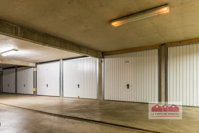 VICENZA: GARAGE IN VENDITA – ZONA VIALE MILANO – RIF. VGAR12 – RICHIESTA EURO 27.000

In zona Via...