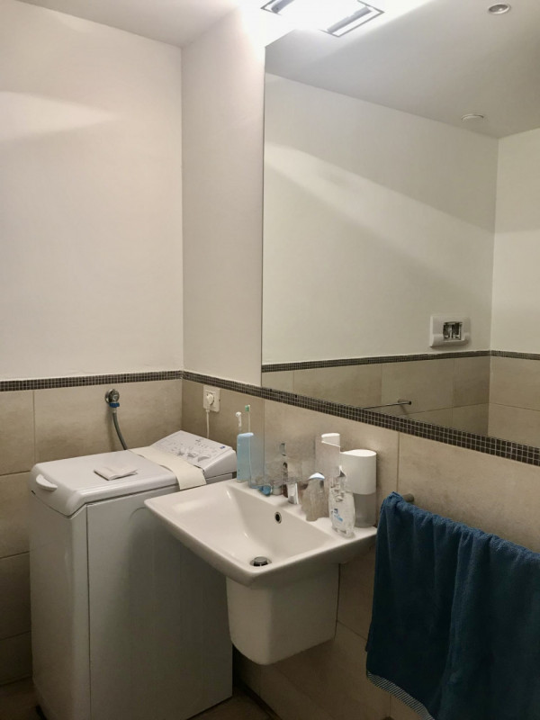 (Per INFO Monica 3482688677) Proponiamo in locazione un elegante appartamento bilocale di circa 5...