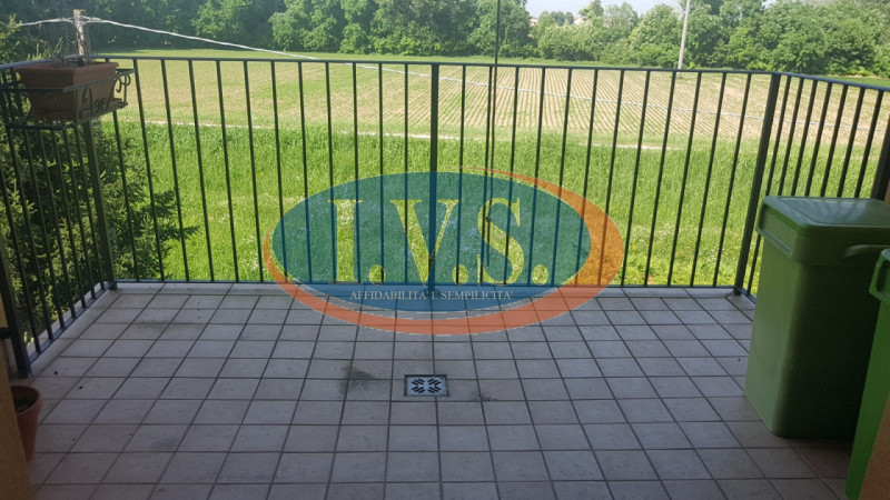 CERVARESE SANTA CROCE (PD) proponiamo MINI APPARTAMENTO completamente arredato che si sviluppa in...