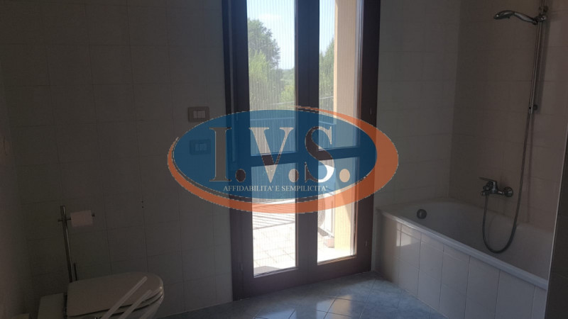 CERVARESE SANTA CROCE (PD) proponiamo MINI APPARTAMENTO completamente arredato che si sviluppa in...
