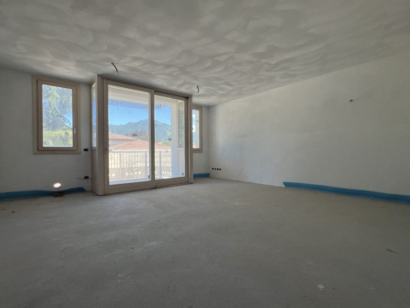 SCHIO - NUOVO TRILOCALE AL PIANO PRIMO, 185.000€

Trattativa Unica immobiliare, Zanè via Prà Bord...