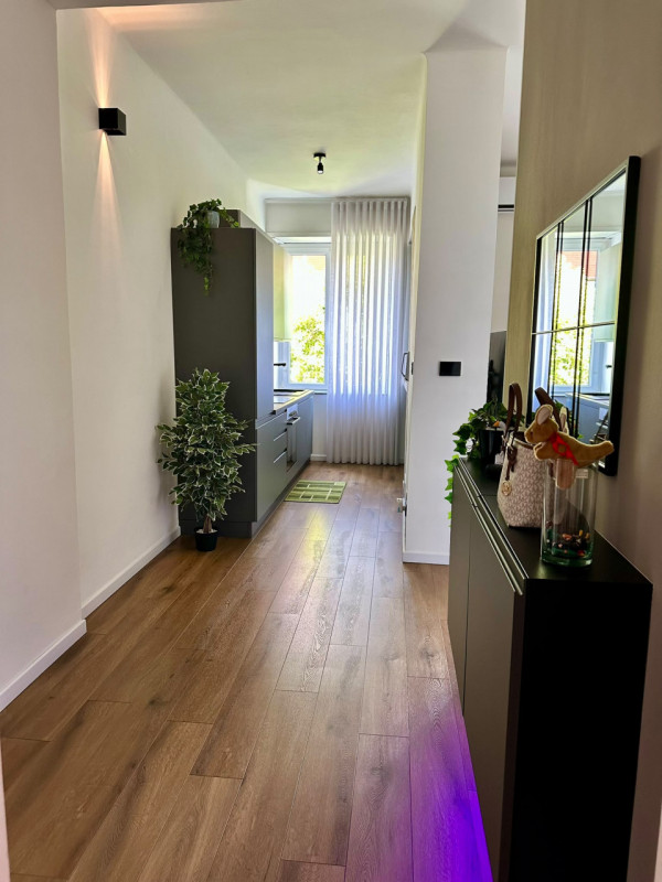 Vicenza, interno Corso Padova, proponiamo in vendita ampio mini appartamento al primo piano così ...