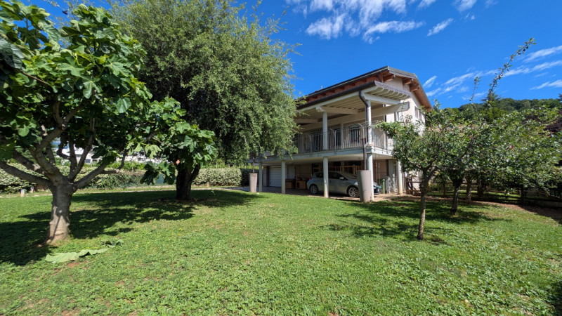 TORREBELVICINO – casa singola su lotto di 780 mq. € 549.000,00

Trattativa Unica Immobiliare, via...