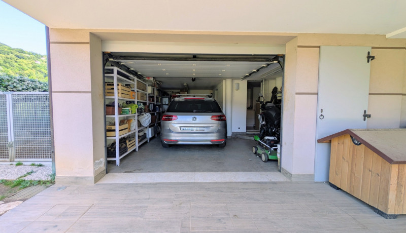 TORREBELVICINO – casa singola su lotto di 780 mq. € 549.000,00

Trattativa Unica Immobiliare, via...