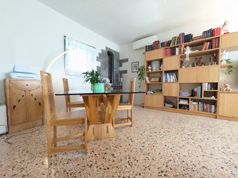 TORREBELVICINO – casa singola su lotto di 780 mq. € 549.000,00

Trattativa Unica Immobiliare, via...