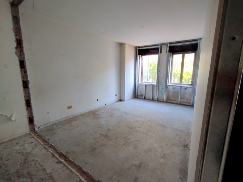 APPARTAMENTO 3/4 CAMERE IN FASE DI RISTRUTTURAZIONE - PALTANA €.298.000-rif.CL548

Scopri l'oppor...