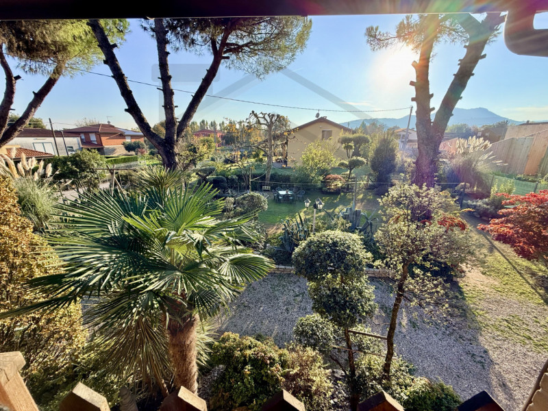 MONTEGROTTO TERME - Splendida porzione di bifamiliare in orizzontale al primo piano, situata nell...