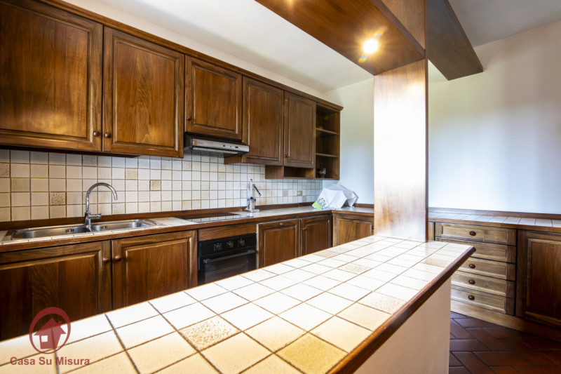 CADONEGHE rif. A180: Casa su misura ha il piacere di proporvi casa singola a Cadoneghe storica, i...