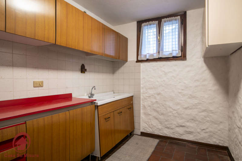 CADONEGHE rif. A180: Casa su misura ha il piacere di proporvi casa singola a Cadoneghe storica, i...